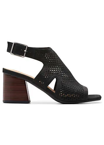 Black Nubuck Siara65 Flow Sandals by Clarks | Look Again