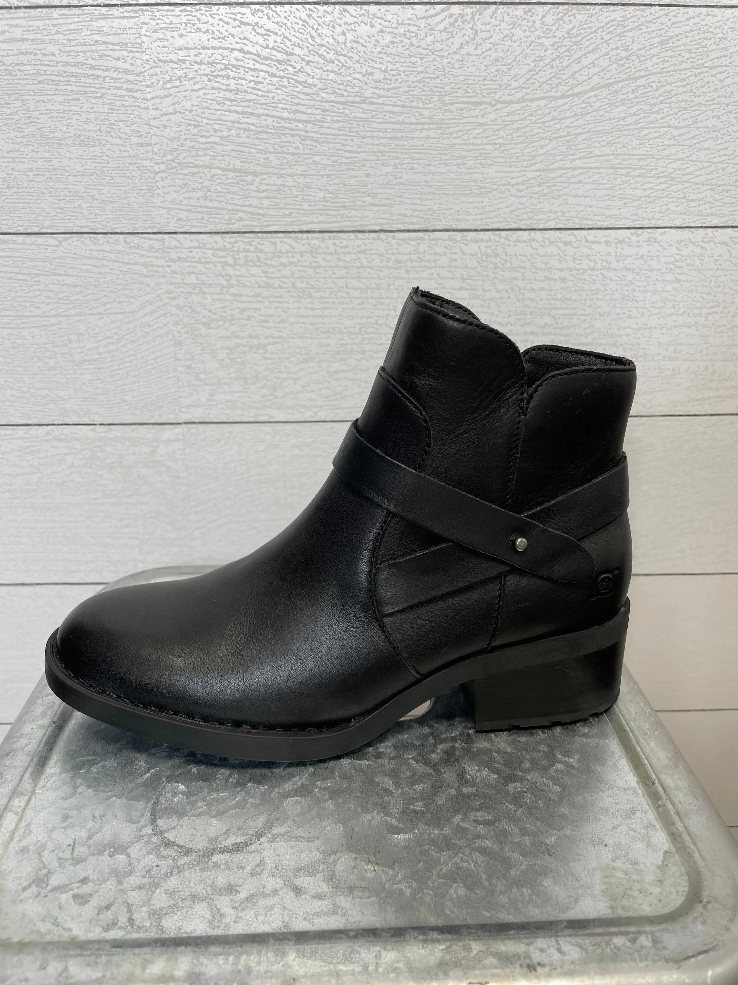 Born Shoes | Tori Boot | Black