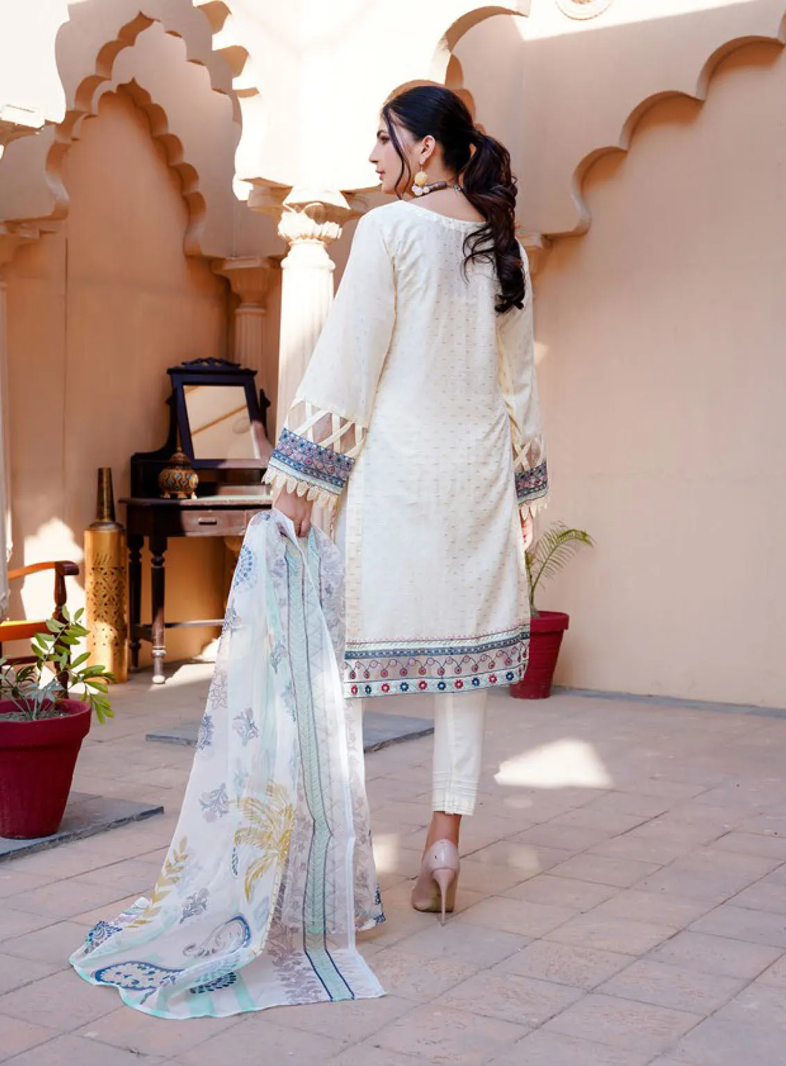 Koh-E-Noor By Noorjahan Premium Embroidered Lawn 3 Piece Unstitched Suit NJ24KN PEL D-11