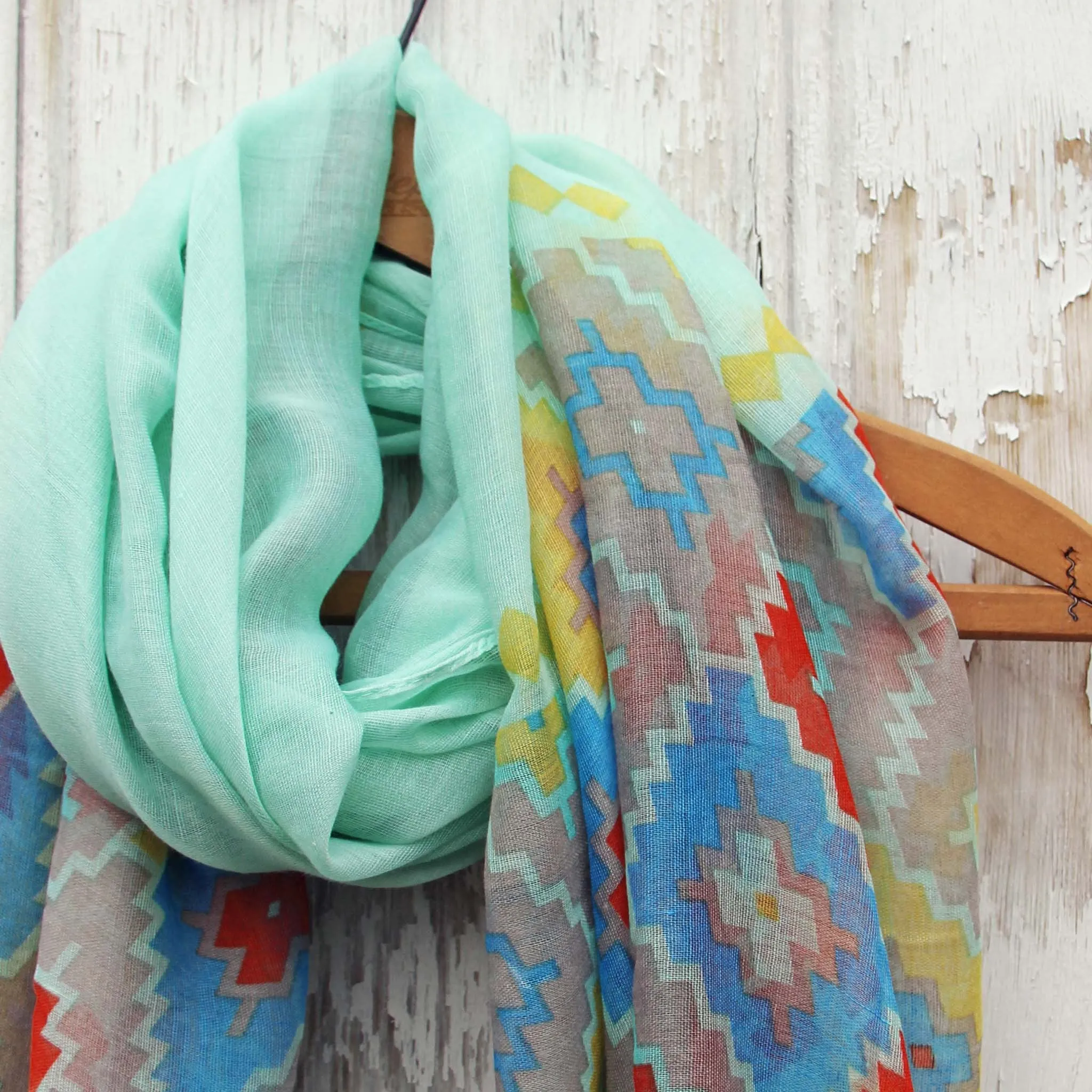 Midnight Sun Scarf in Mint