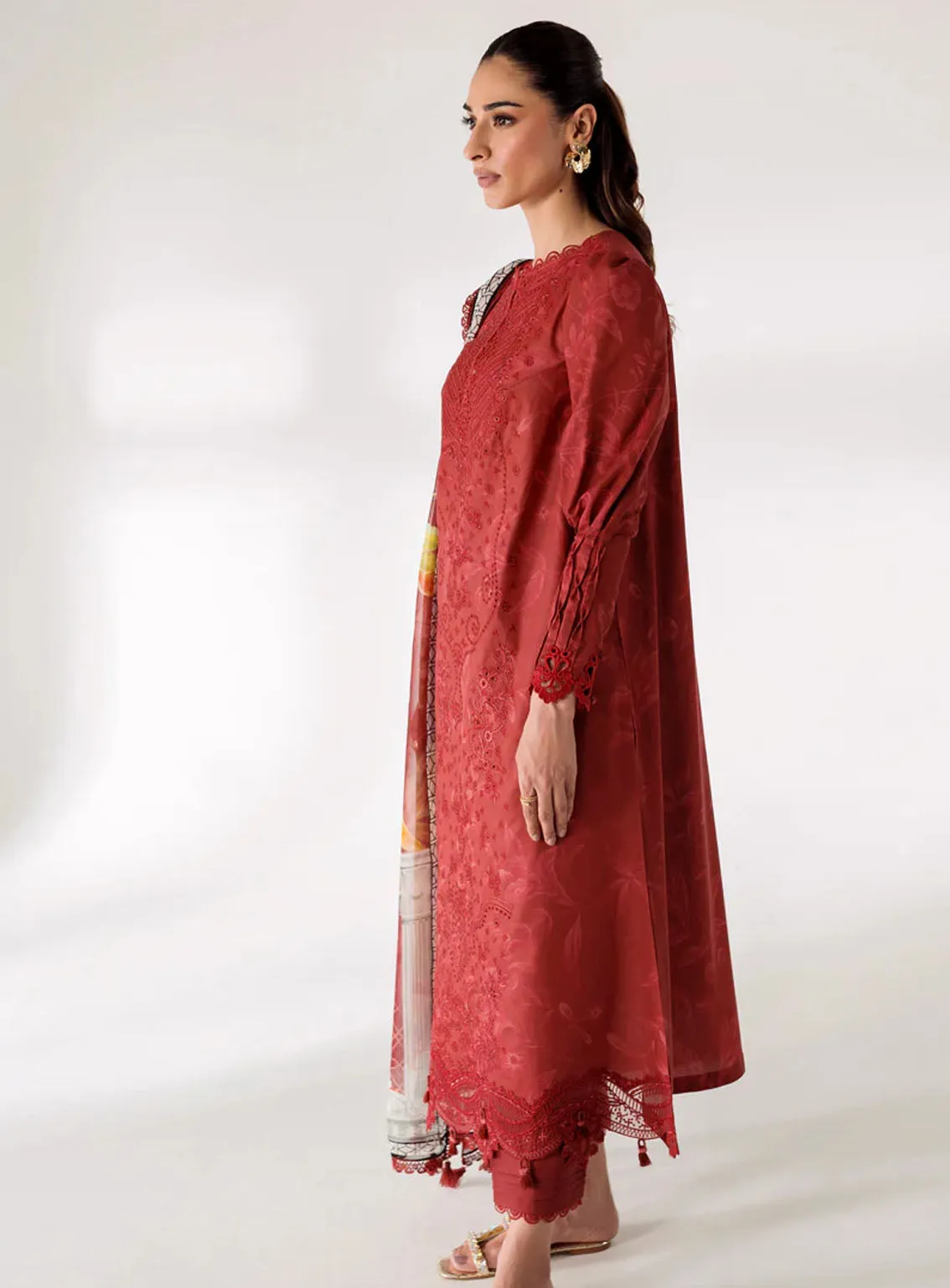 Qprints By Qalamkar Embroidered Lawn 3 Piece Unstitched Suit QLM24QP AR-09 RENEE