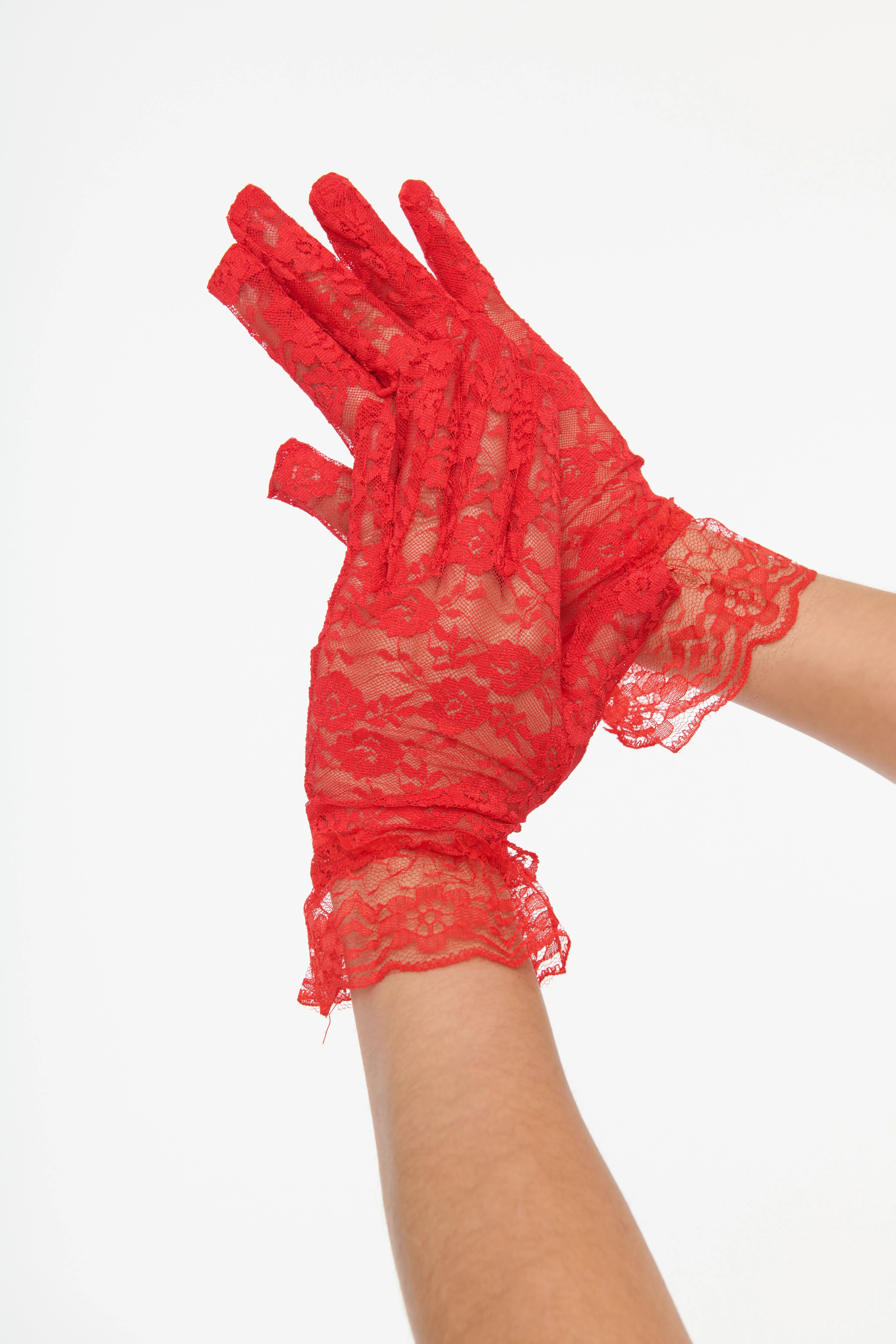 Red Lace Ruffle Gloves