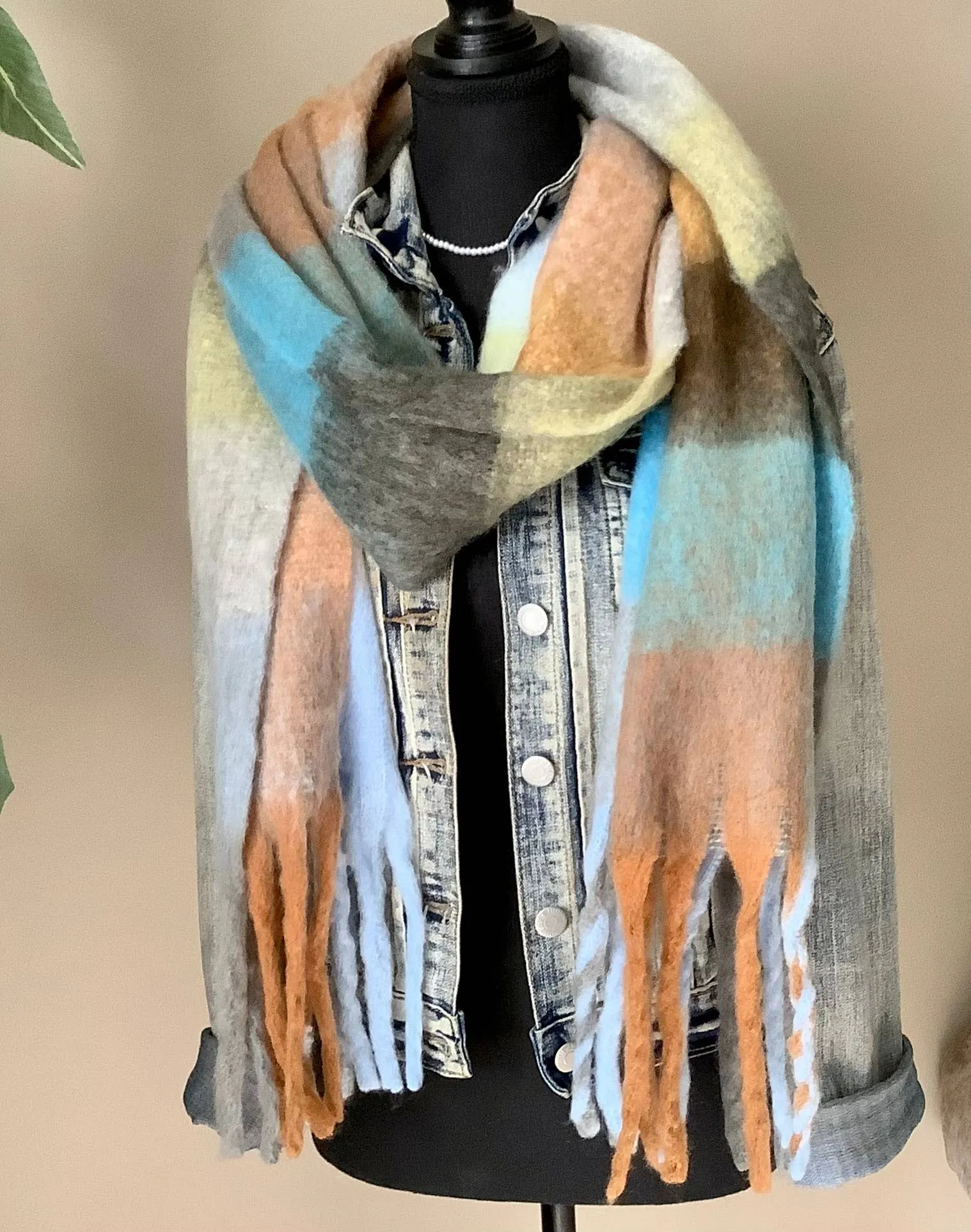 Scarf, long scarf, chunky scarf, tassel scarf, winter scarf