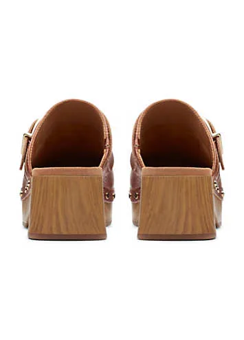 Tan Leather Sivanne Sun Sandals by Clarks | Look Again