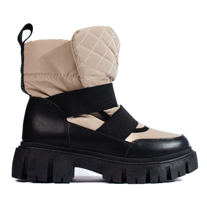 Women's Shelovet snow boots on a thick beige and black platform